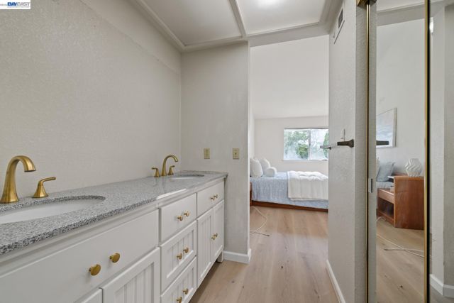 44729 Lynx Dr, Fremont, CA 94539