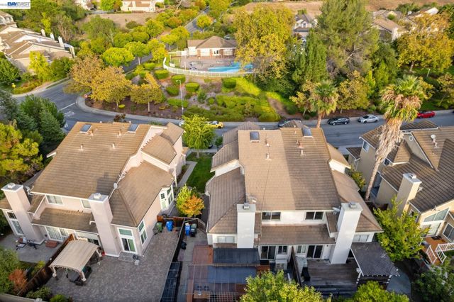 44729 Lynx Dr, Fremont, CA 94539