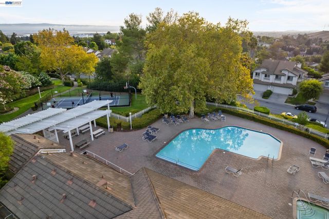 44729 Lynx Dr, Fremont, CA 94539