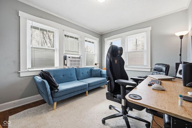 3946 N College Avenue, Indianapolis, IN 46205