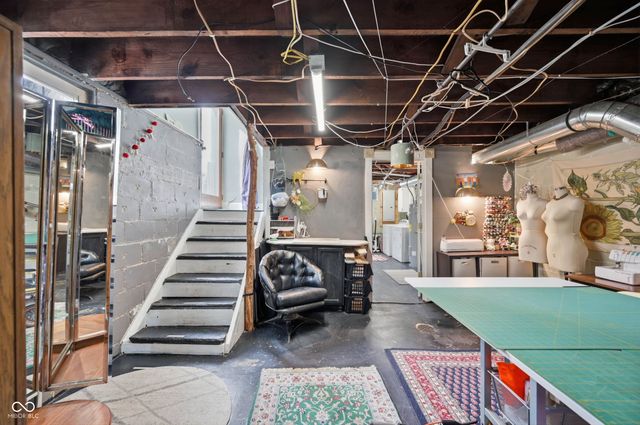 3946 N College Avenue, Indianapolis, IN 46205