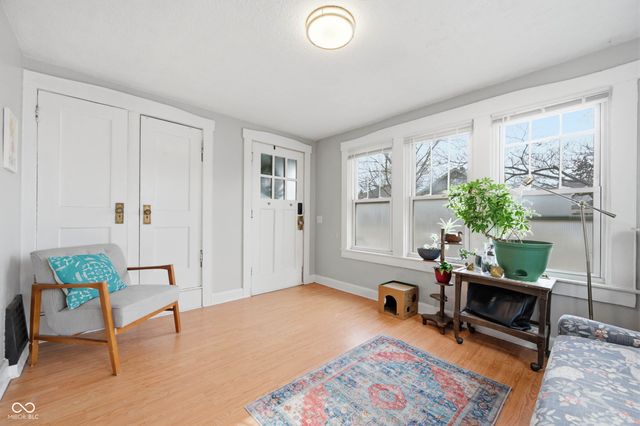 3946 N College Avenue, Indianapolis, IN 46205