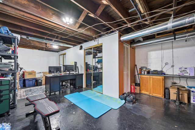 3946 N College Avenue, Indianapolis, IN 46205