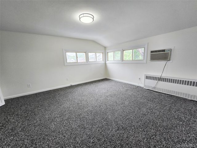 52 Mist Lane, Westbury, NY 11590