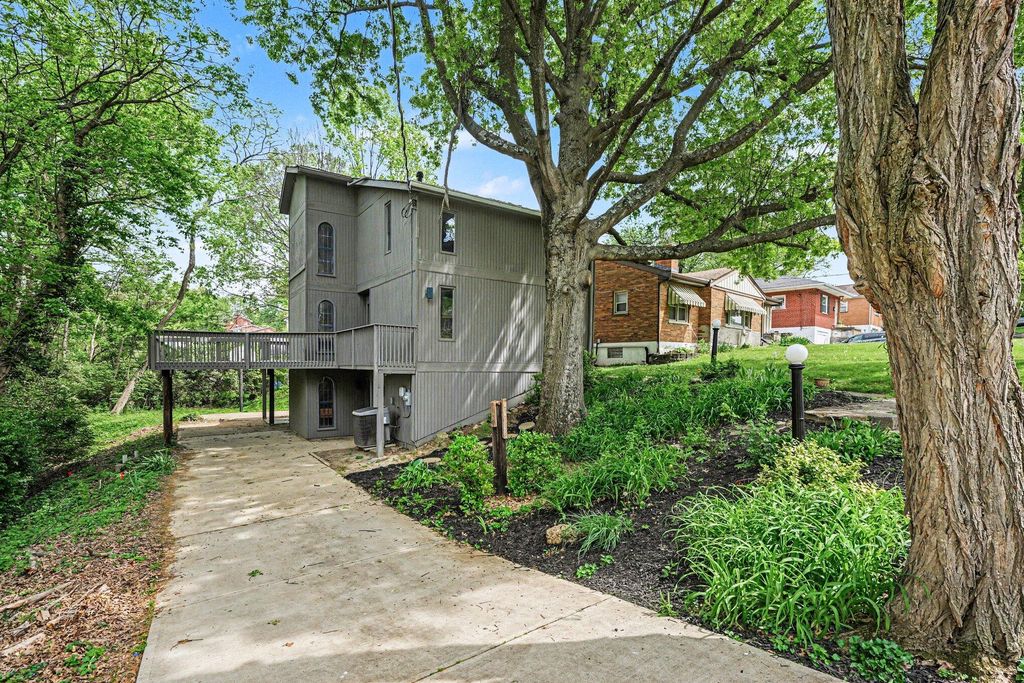 462 Forest Avenue, Erlanger, KY 41018