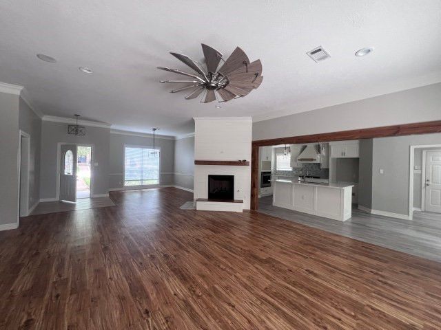 701 Royal Adelade Drive, College Station, TX 77845