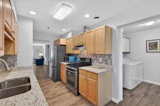 8186 TERRACE GARDEN DRIVE N 307, St Petersburg, FL 33709