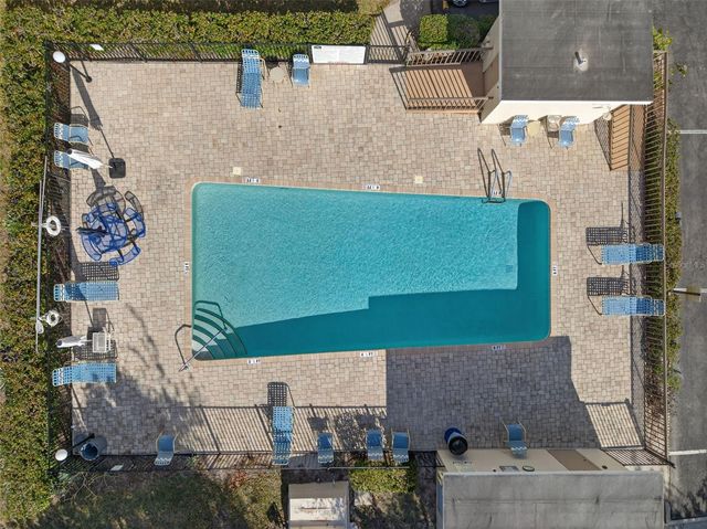 8186 TERRACE GARDEN DRIVE N 307, St Petersburg, FL 33709