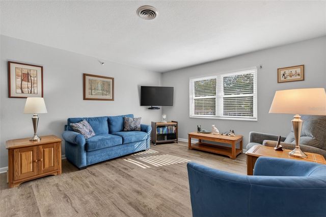 8186 TERRACE GARDEN DRIVE N 307, St Petersburg, FL 33709