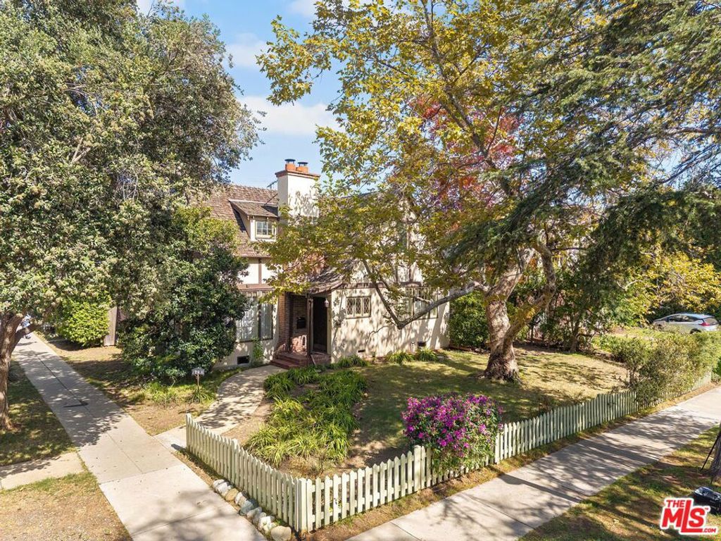 1902 Georgina Avenue, Santa Monica, CA 90402 — photo 4