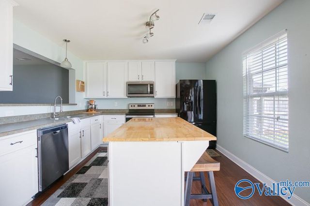 121 Barnard Street, Madison, AL 35756