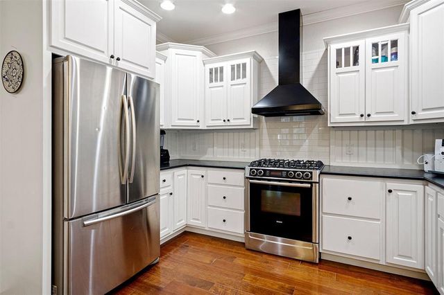 1116 Moonlight Drive, Altoona, WI 54720