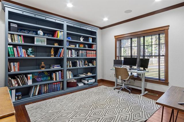 1116 Moonlight Drive, Altoona, WI 54720