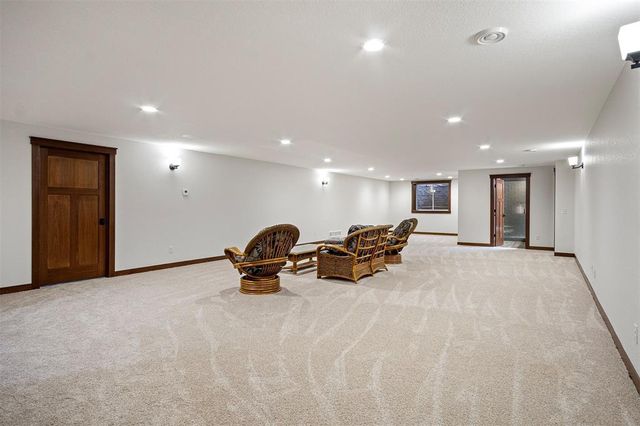 1116 Moonlight Drive, Altoona, WI 54720