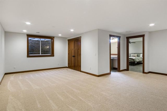 1116 Moonlight Drive, Altoona, WI 54720