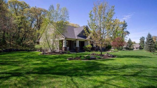 1116 Moonlight Drive, Altoona, WI 54720