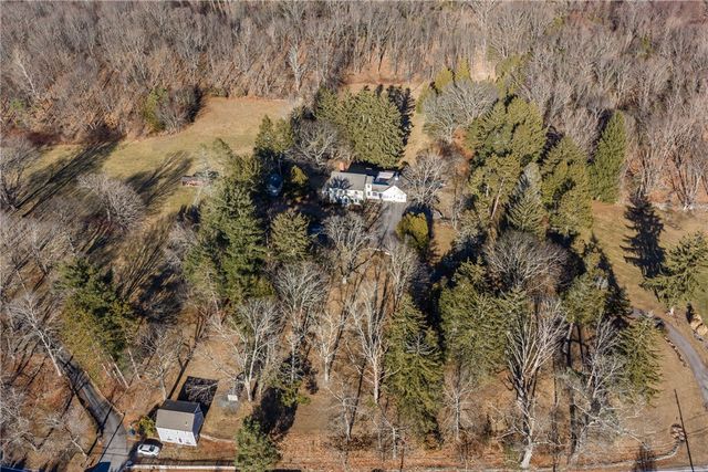 571 Great Road, Lincoln, RI 02865