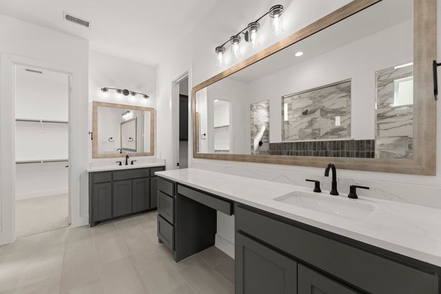 16322 W Old Westbury Lane, Frisco, TX 75033