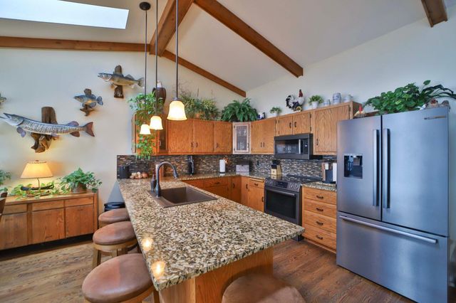 11084 Steamboat Loop NW, Walker, MN 56484