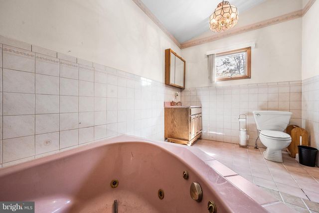 837 HUNTINGTON AVE, Pine Beach, NJ 08741