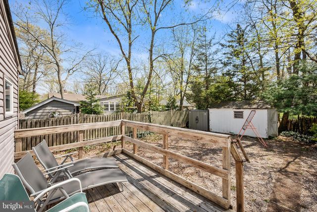 837 HUNTINGTON AVE, Pine Beach, NJ 08741