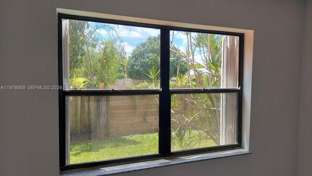 2240 Van Buren St B1, Hollywood, FL 33020