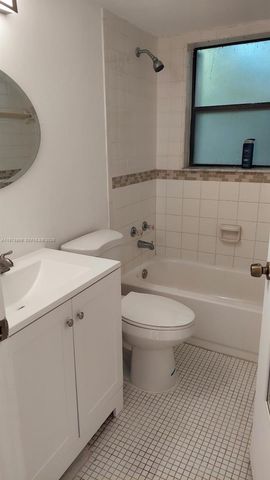 2240 Van Buren St B1, Hollywood, FL 33020