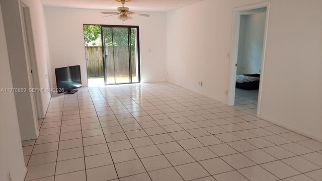 2240 Van Buren St B1, Hollywood, FL 33020