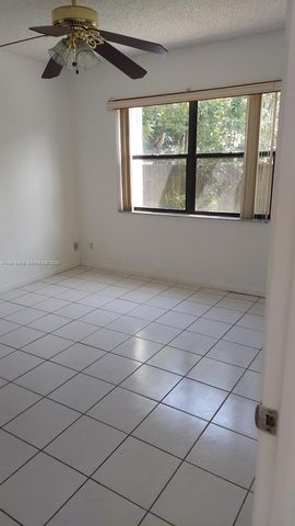 2240 Van Buren St B1, Hollywood, FL 33020