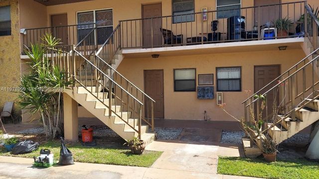 2240 Van Buren St B1, Hollywood, FL 33020