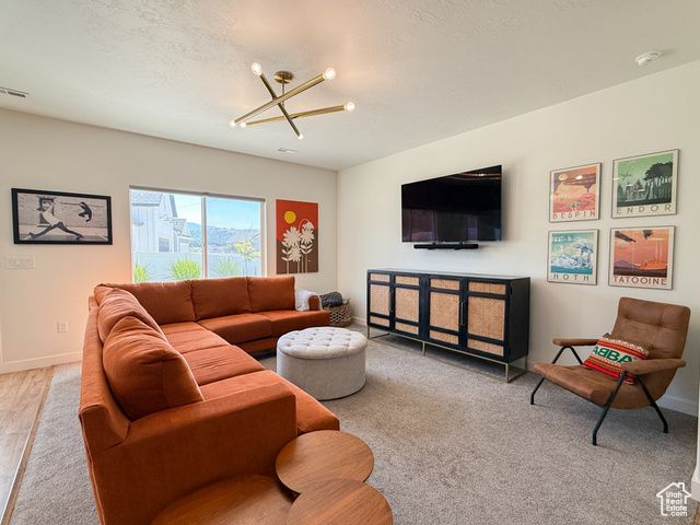 6748 S 725 E, South Weber, UT 84405