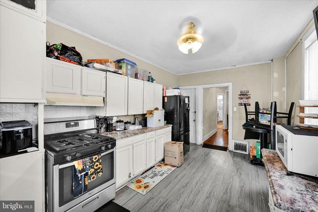 802 CHESTNUT ST, York, PA 17403