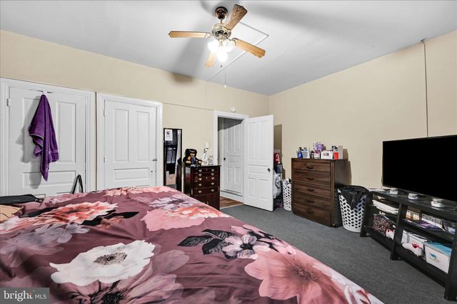 802 CHESTNUT ST, York, PA 17403