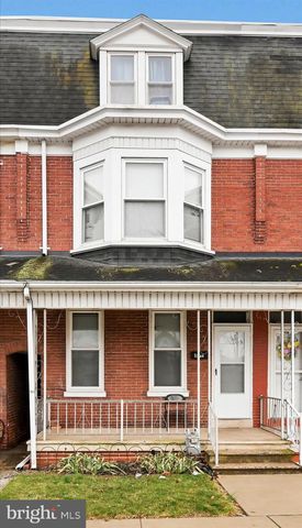 802 CHESTNUT ST, York, PA 17403