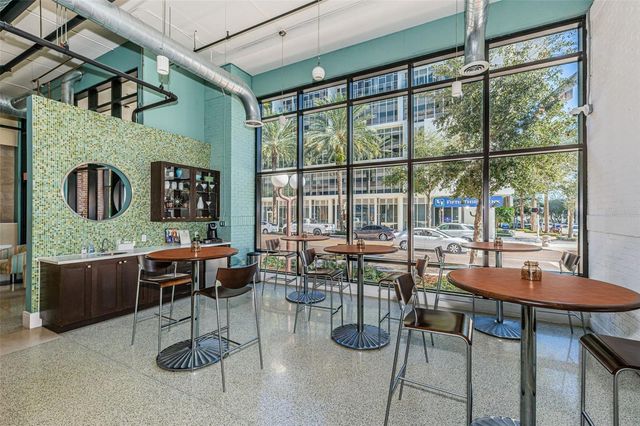 175 2ND STREET S P04, St Petersburg, FL 33701