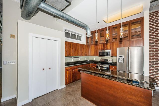 175 2ND STREET S P04, St Petersburg, FL 33701