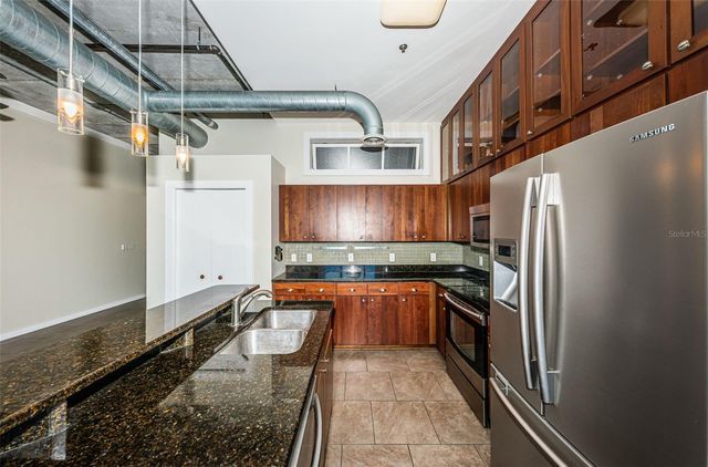 175 2ND STREET S P04, St Petersburg, FL 33701