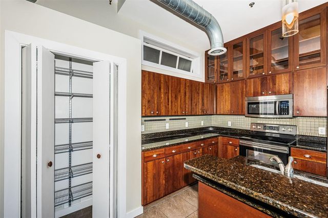 175 2ND STREET S P04, St Petersburg, FL 33701