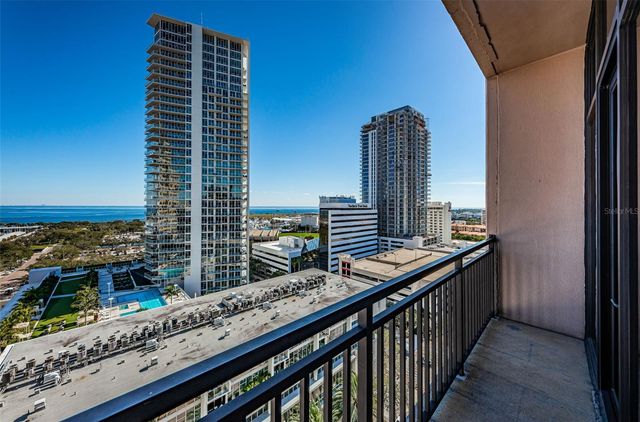 175 2ND STREET S P04, St Petersburg, FL 33701