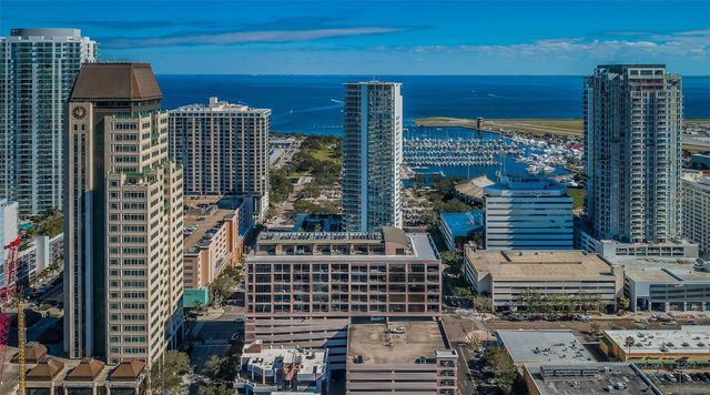 175 2ND STREET S P04, St Petersburg, FL 33701