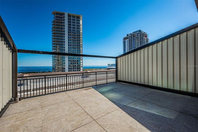 175 2ND STREET S P04, St Petersburg, FL 33701