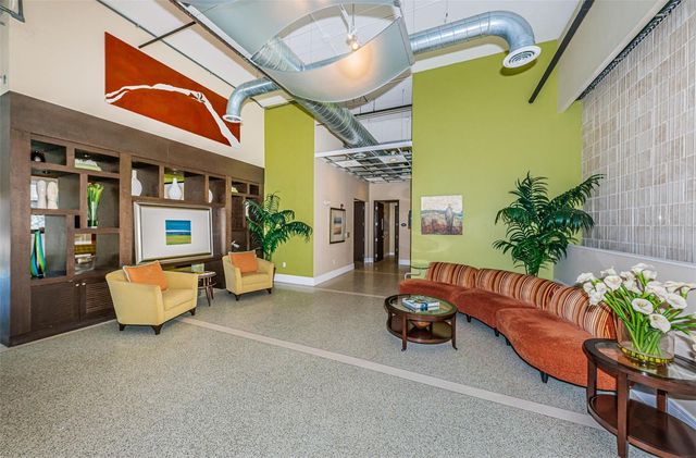 175 2ND STREET S P04, St Petersburg, FL 33701