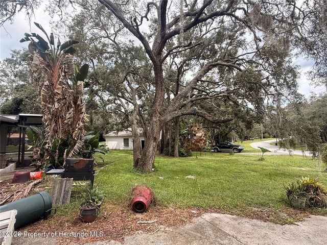 18618 Anglewood Drive, Hudson, FL 34667