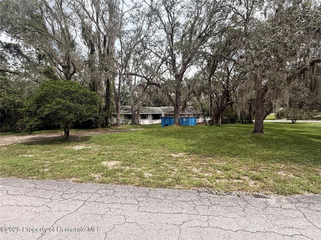18618 Anglewood Drive, Hudson, FL 34667