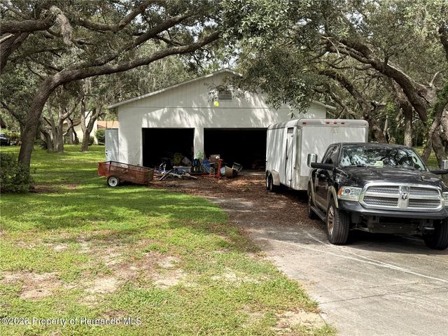 18618 Anglewood Drive, Hudson, FL 34667