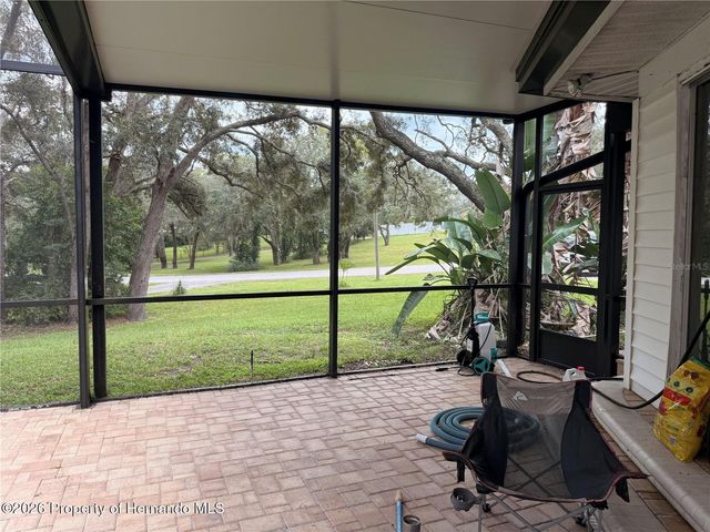 18618 Anglewood Drive, Hudson, FL 34667