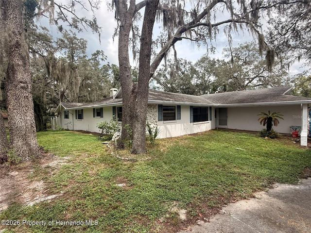 18618 Anglewood Drive, Hudson, FL 34667