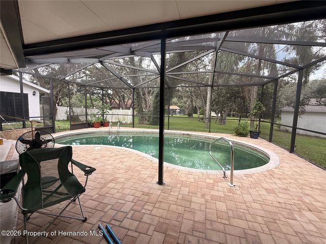 18618 Anglewood Drive, Hudson, FL 34667