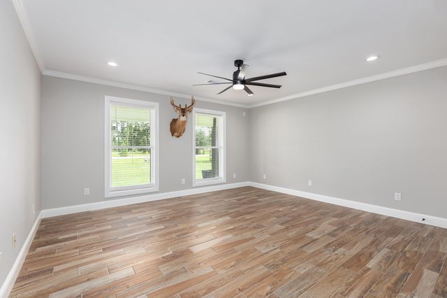 203 Woodard S, Devers, TX 77538