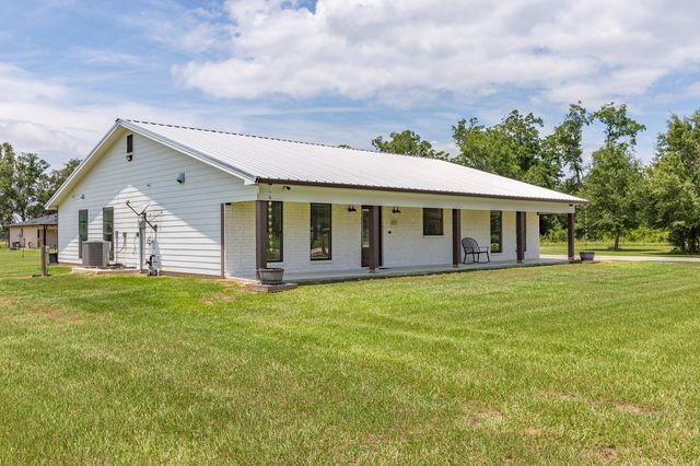 203 Woodard S, Devers, TX 77538
